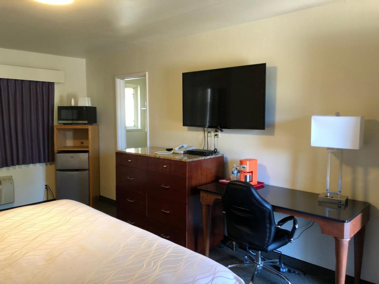 Monticello Motel Портленд Экстерьер фото