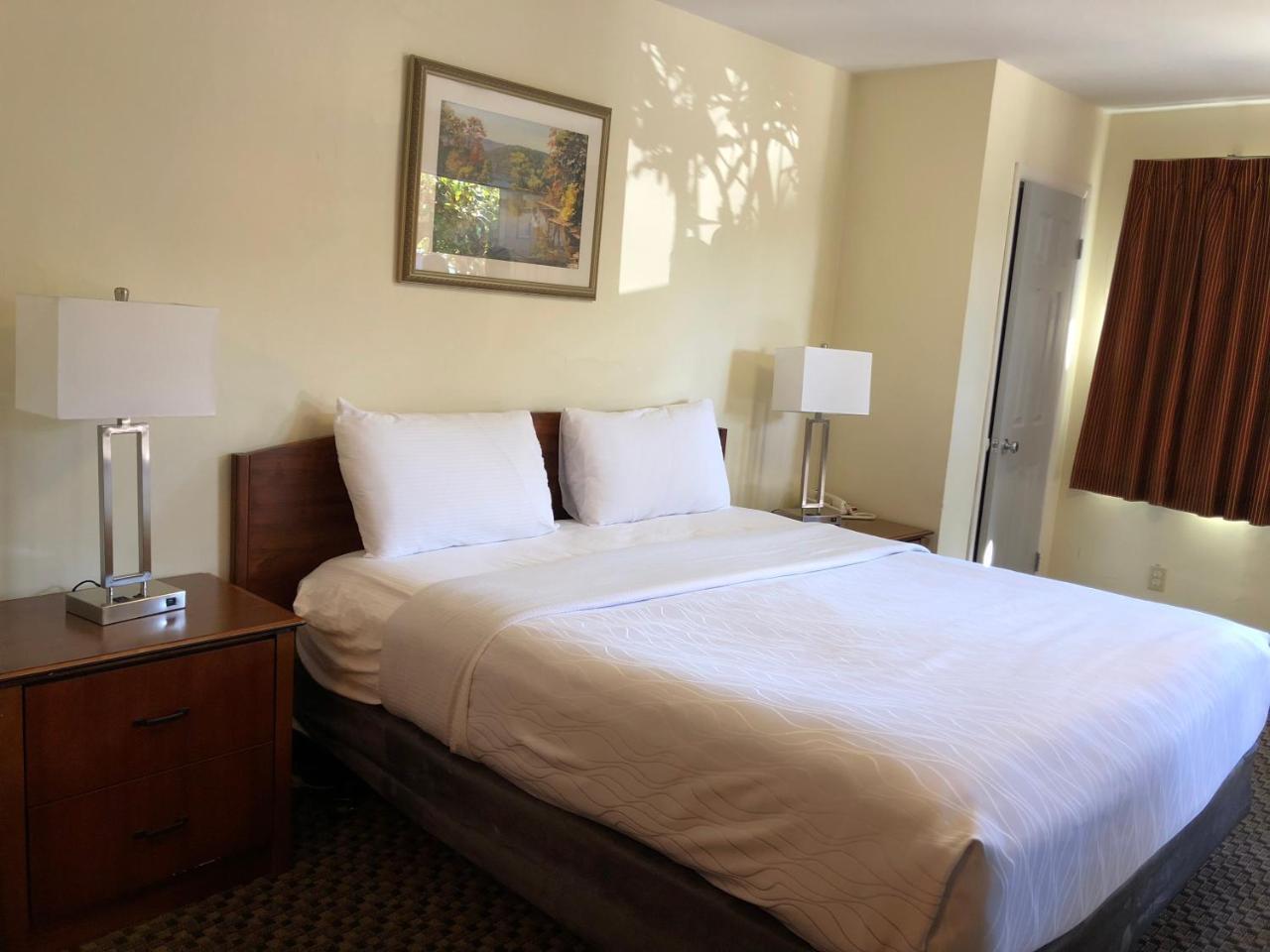 Monticello Motel Портленд Экстерьер фото