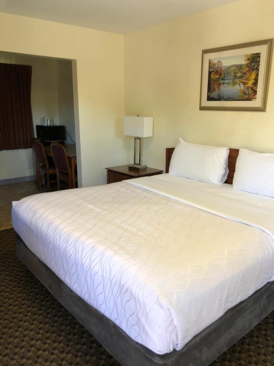 Monticello Motel Портленд Экстерьер фото
