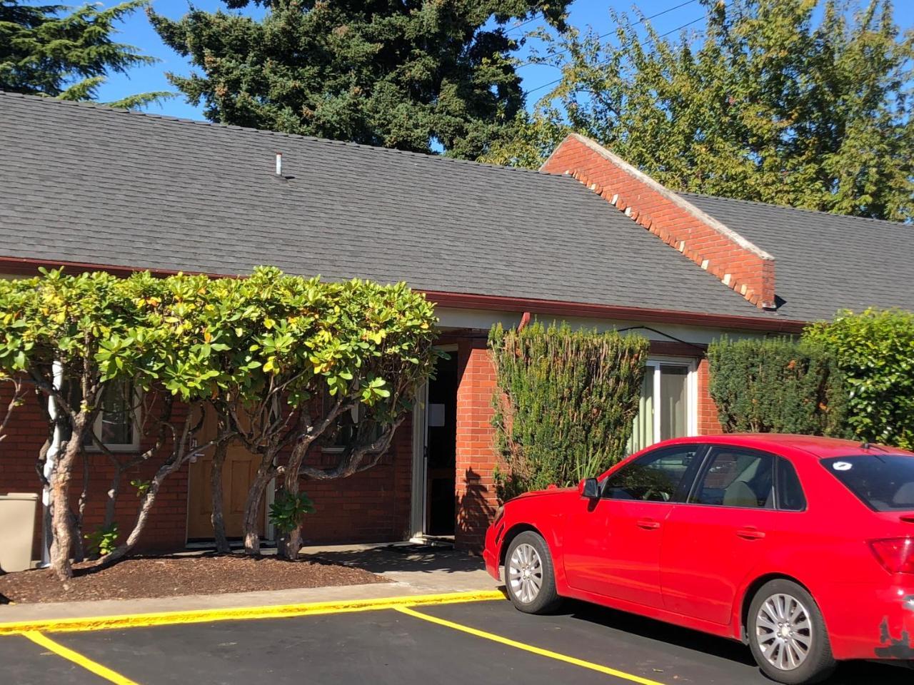 Monticello Motel Портленд Экстерьер фото